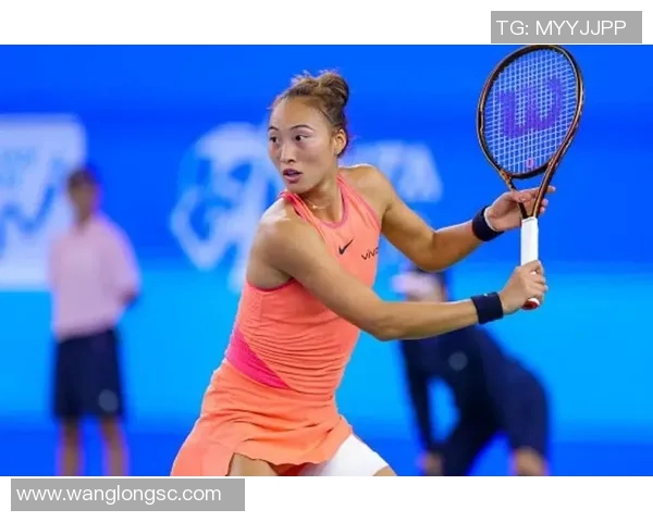 武汉网球队在总决赛中的灵活应变能力展现出色表现与战术智慧 武汉网球队在总决赛中的灵活应变能力展现出色表现与战术智慧